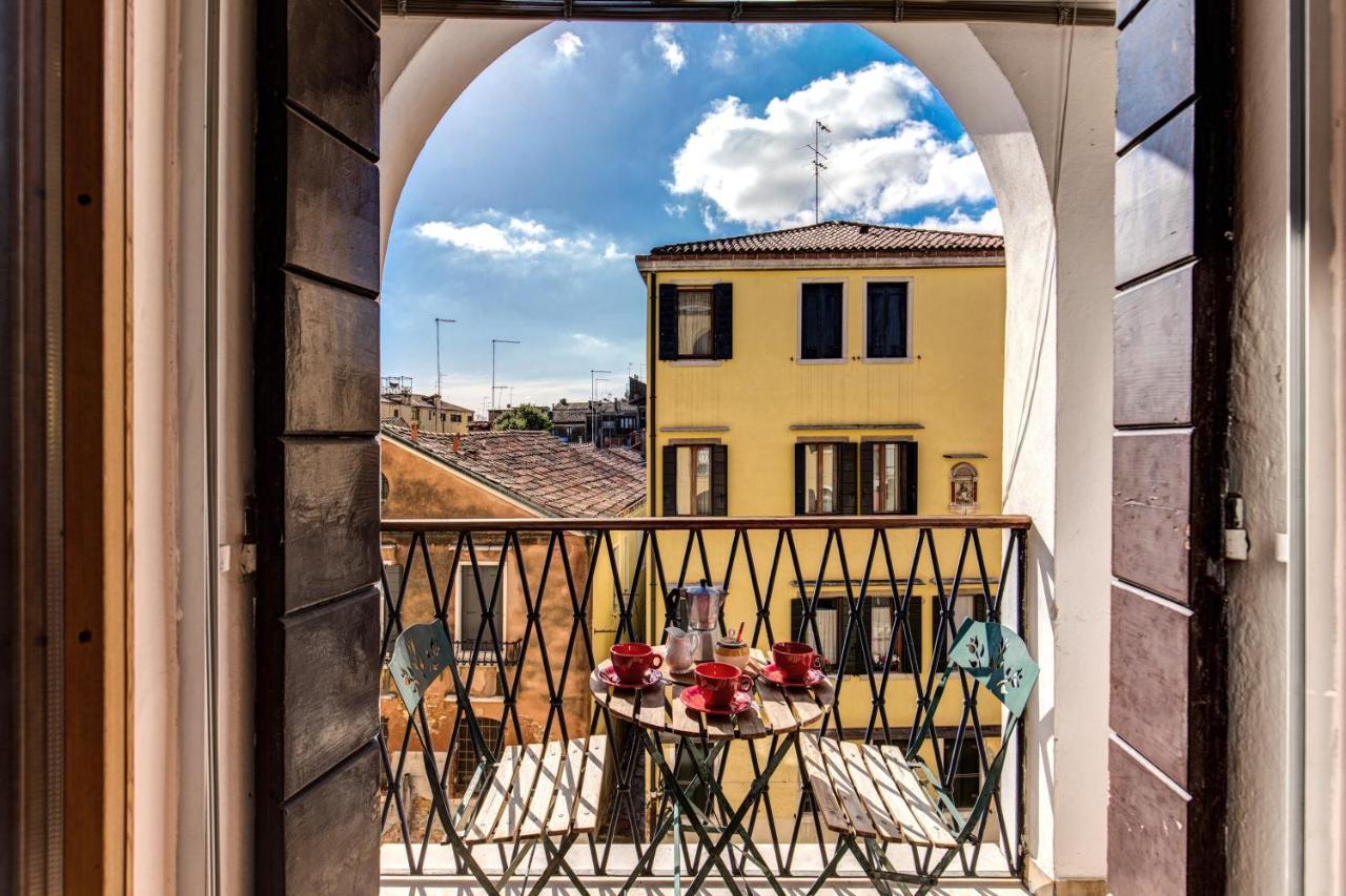 Venezia Vista Canale Екстериор снимка